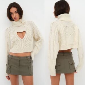 For Love and Lemons Women's Vera Cropped Cut Out Heart Sweater Size X-Small